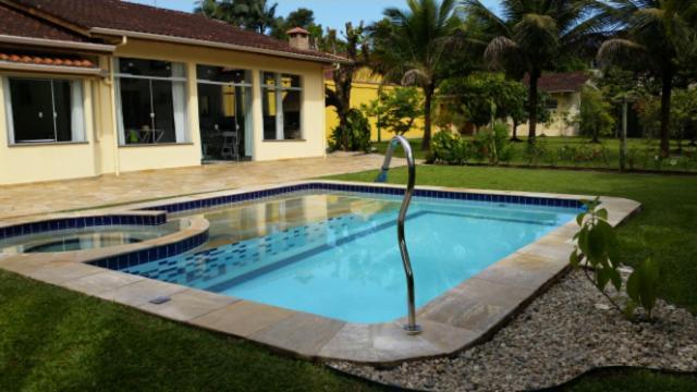 Encantadora Chácara com Piscina em Itanhaém Esterno foto